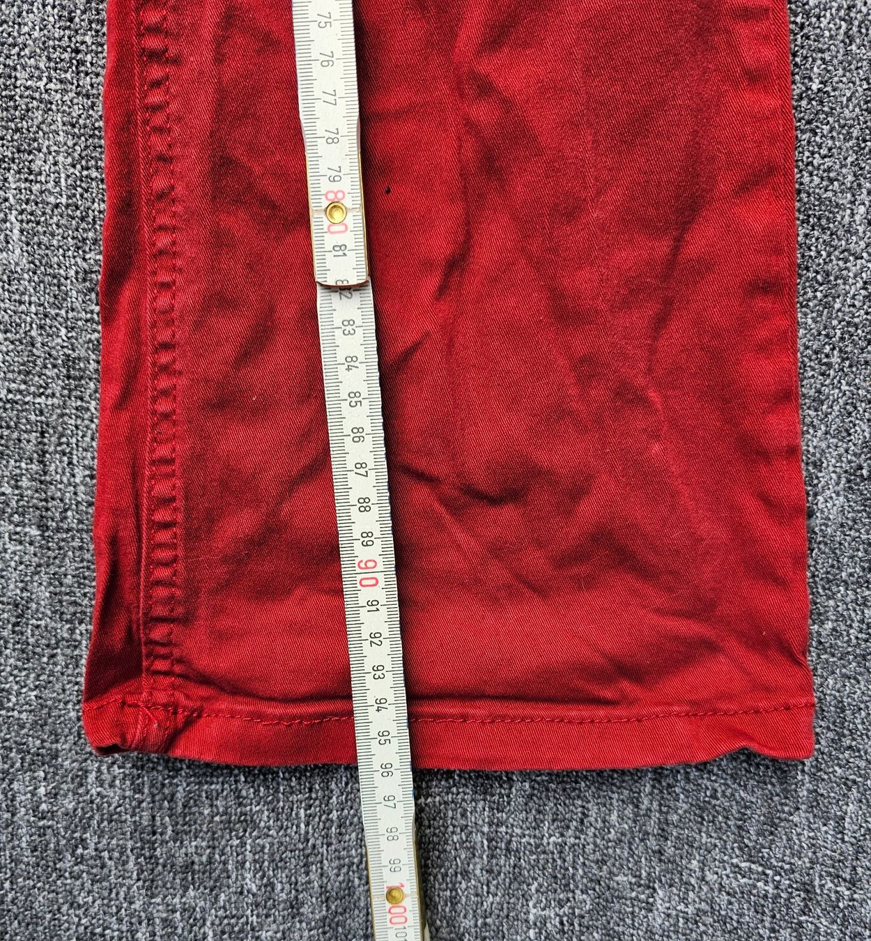 Esprit Pantaloni: Rote Hose von Esprit Gr. 42 – Usato da Füllinsdorf venduto da Sunnebliemli7 5