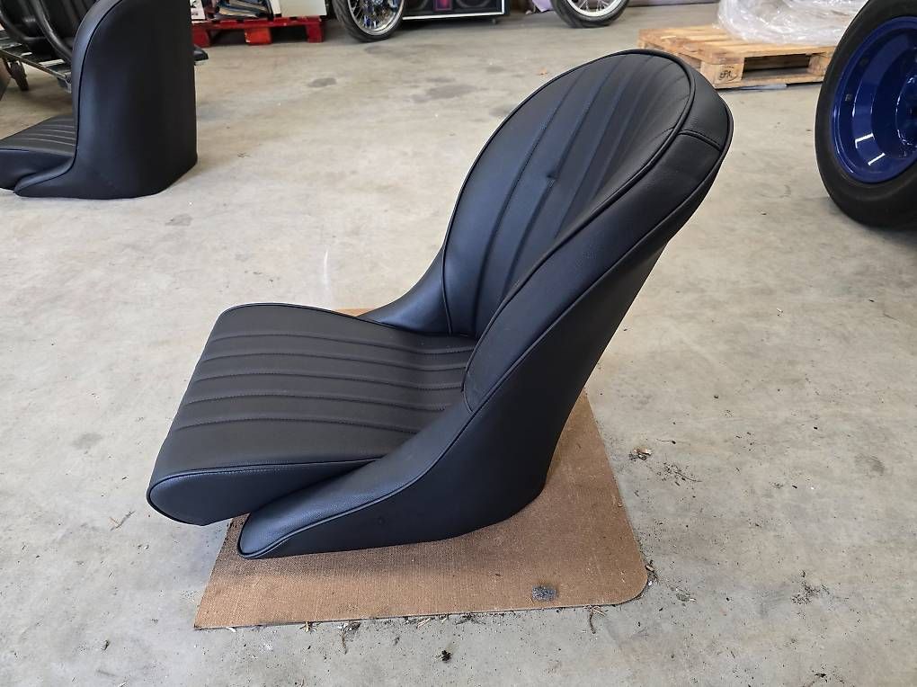 Alle Autoersatzteile: Oldtimer Schalensitz Cobra – Gebraucht aus Grosswangen von LUNI_Classic_Cars 2