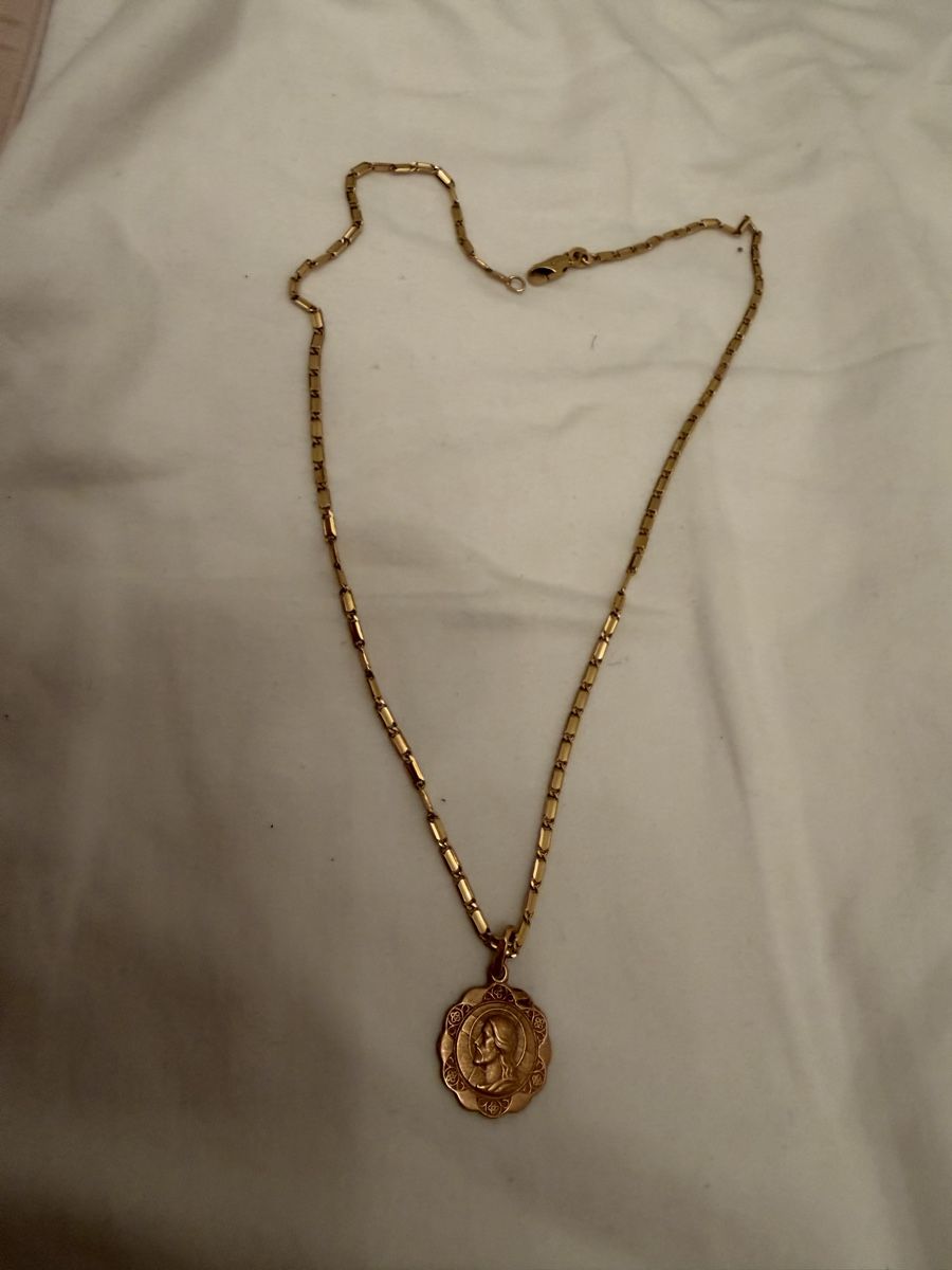 Catenine: Goldkette 18 Karat mit Anhänger  – Usato da Allschwil venduto da Figidindia