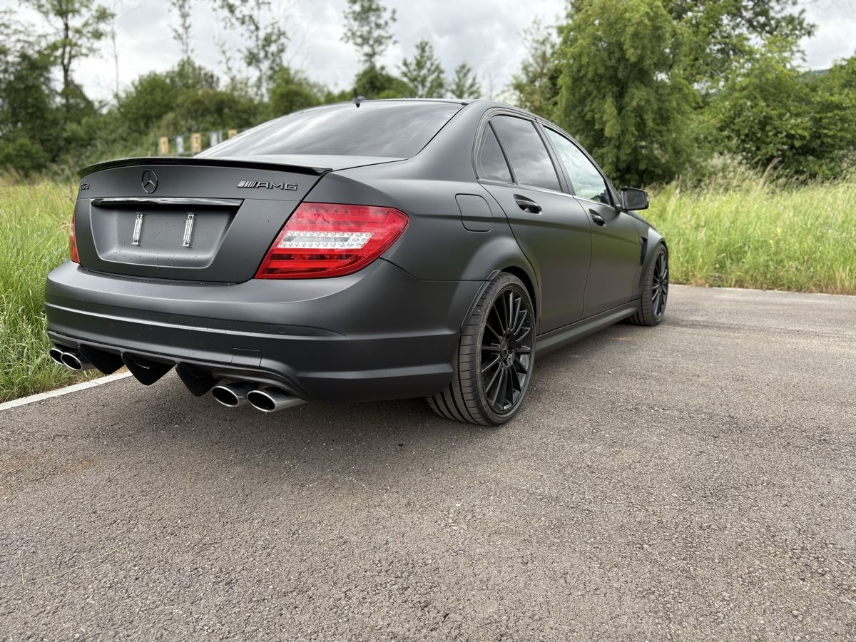 Mercedes-Benz Automobili: Mercedes-Benz C63 W204  – Usato da Luterbach venduto da lab_y6xy 2