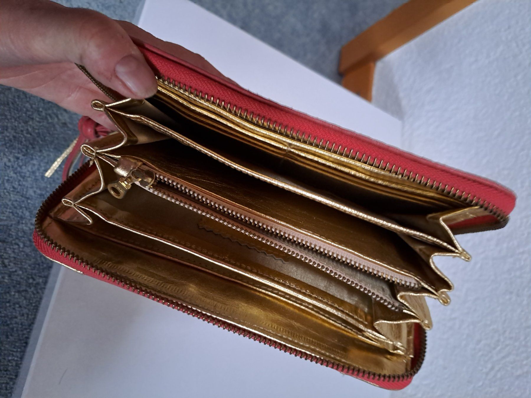 Portamonete: Lederportemonnaie, rot, NP 159.-- – Usato da Frauenfeld venduto da Andadaa 1