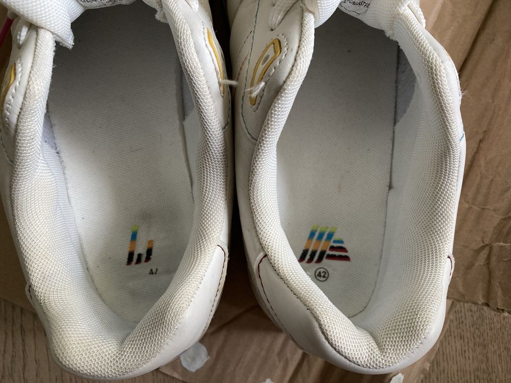 Chaussures hommes: Ab 3.- ALDI schuhe Unisex weiss Grösse 42/43 – D'occasion à Cureglia par VintageCoinCollect91 3