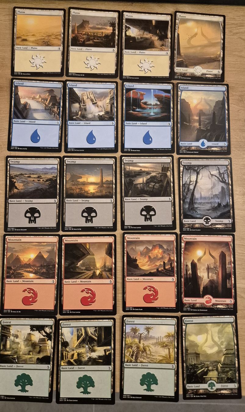 Magic The Gathering Cartes à collectionner: Amonkhet - Alle Basic & Full-Art Manas (EN) - MTG Magic – D'occasion à Küsnacht ZH par Canada-2012