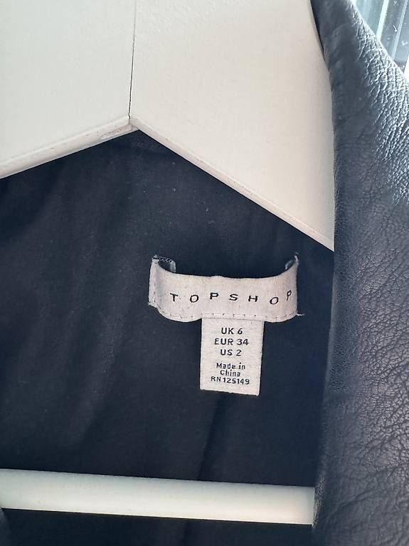 Giacche: Lederjacke Topshop – Usato da Rotkreuz venduto da LoriLori 2