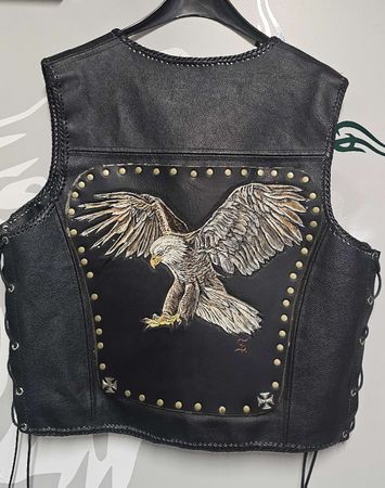 Bongossi-Trade Lederweste Adler Motiv Grösse XL gebraucht 