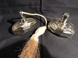 Flacon à parfum et poudrière
