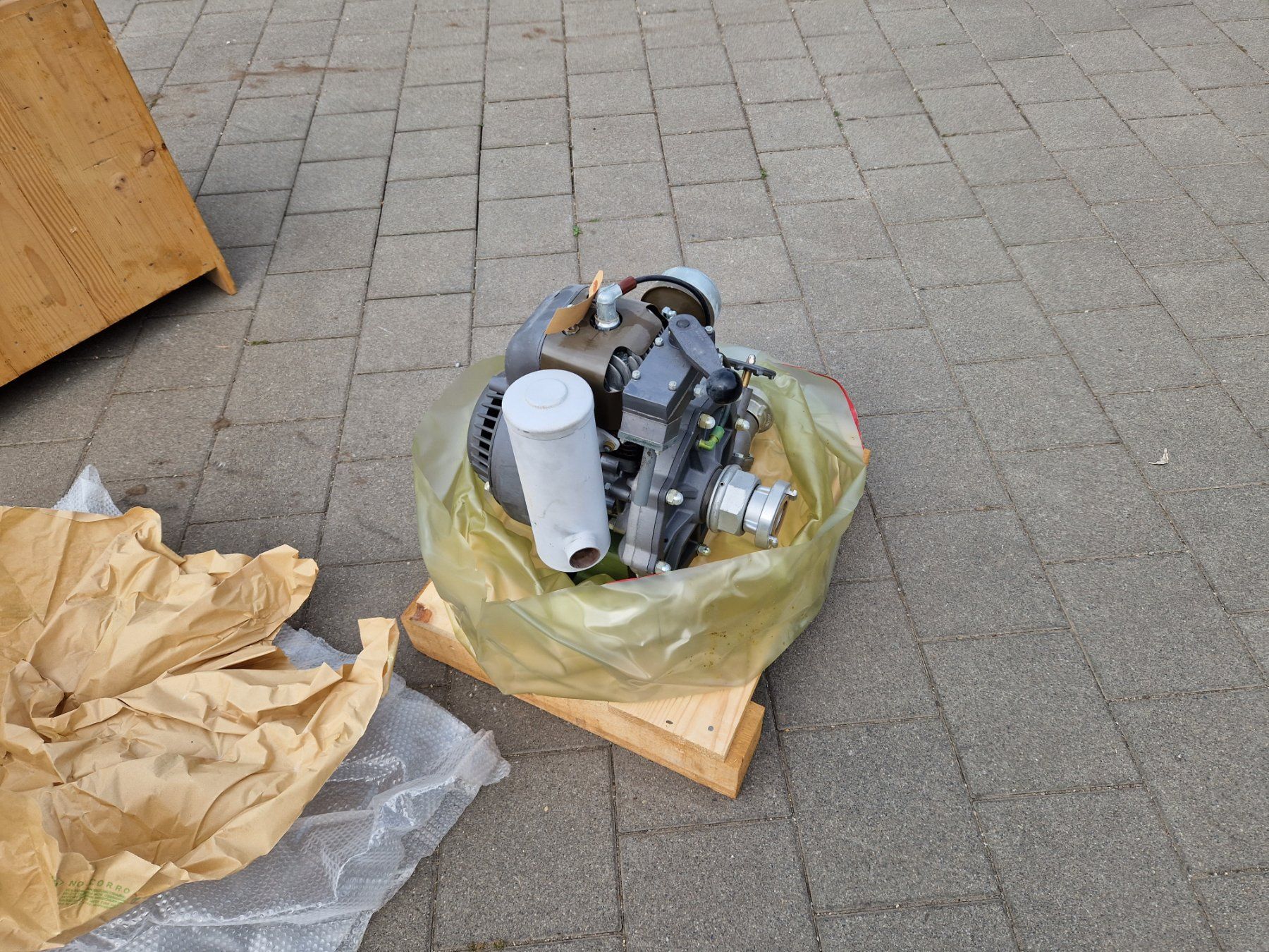 Motosacoche  Motori: MAG Motor mit Pumpe – Usato da Gampelen venduto da Schmidi887 5