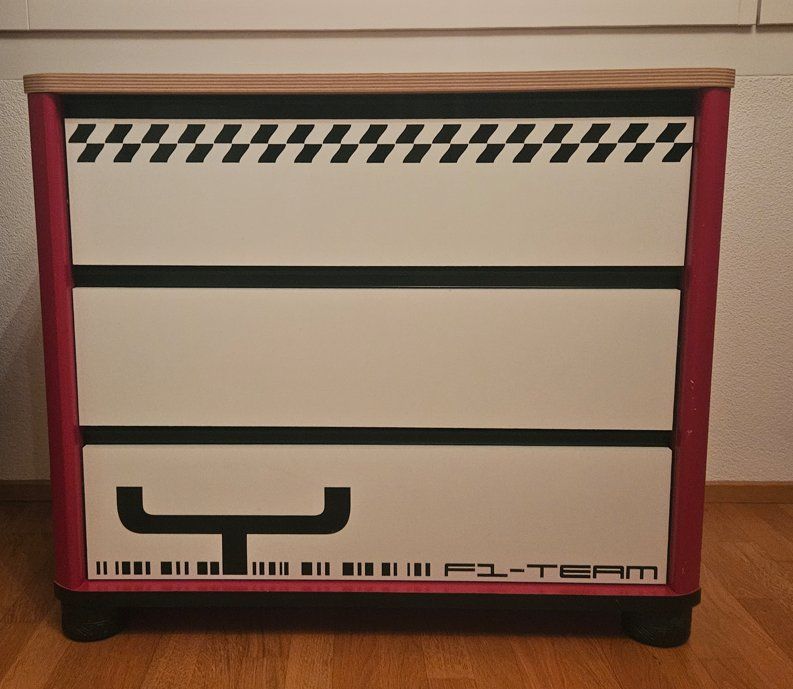 Kommoden: F1-Look Kommode Kinderzimmer – Gebraucht aus Oberarth von LeArt07