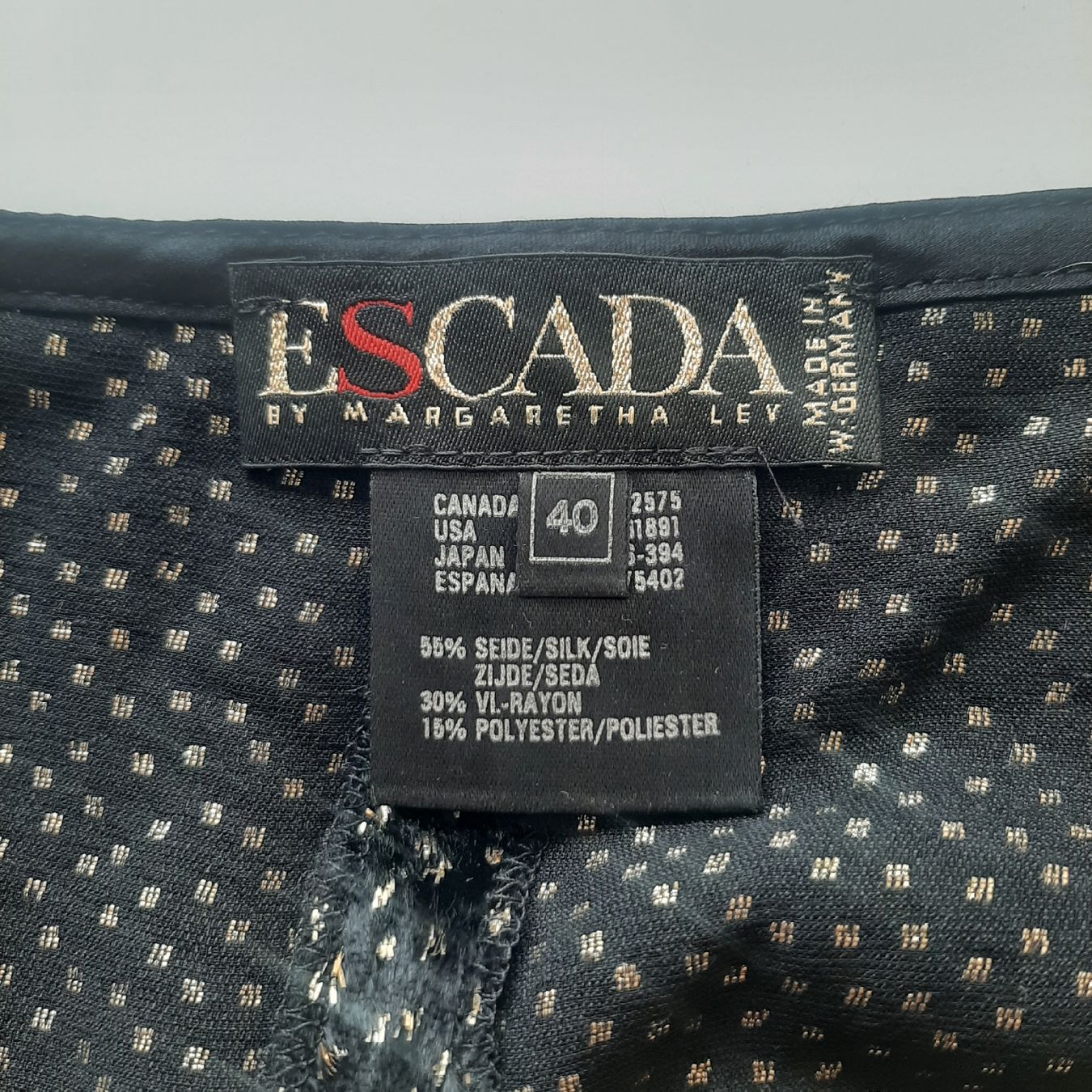 Escada Lotti di vestiti: Ensemble 3 pièces Escada vintage luxe – Usato da Chêne-Bourg venduto da chsandra34 8