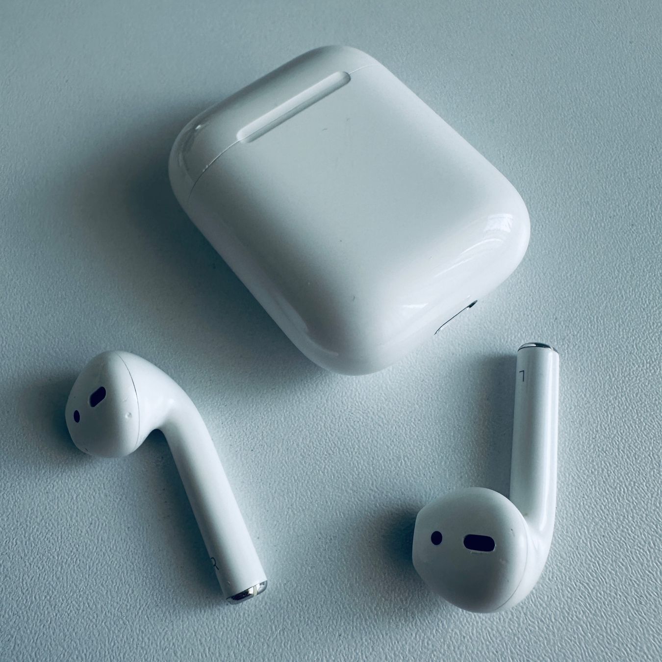 Apple Cuffie: Original Apple AirPods 2 Kopfhörer Wireless Lightning Kabel – Usato da Basel venduto da MY.AIRPODS.SHOP 7