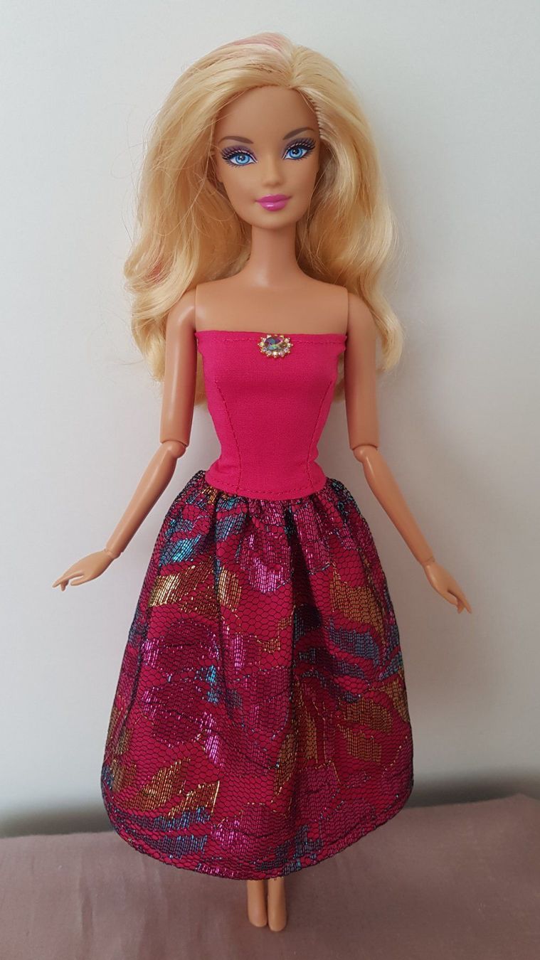 Bambole: Barbie Kleid – Nuovo (secondo la descrizione) da Lachen SZ venduto da Sakura4hime