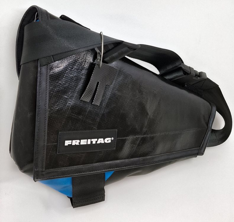 FREITAG F-CUT F713 Knight Rider Schwarz/blauer Hip Bag (Neu und