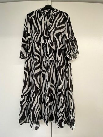 Maxi-Sommerkleid, Zebra-Muster (schwarz/weiss),  M, NEU