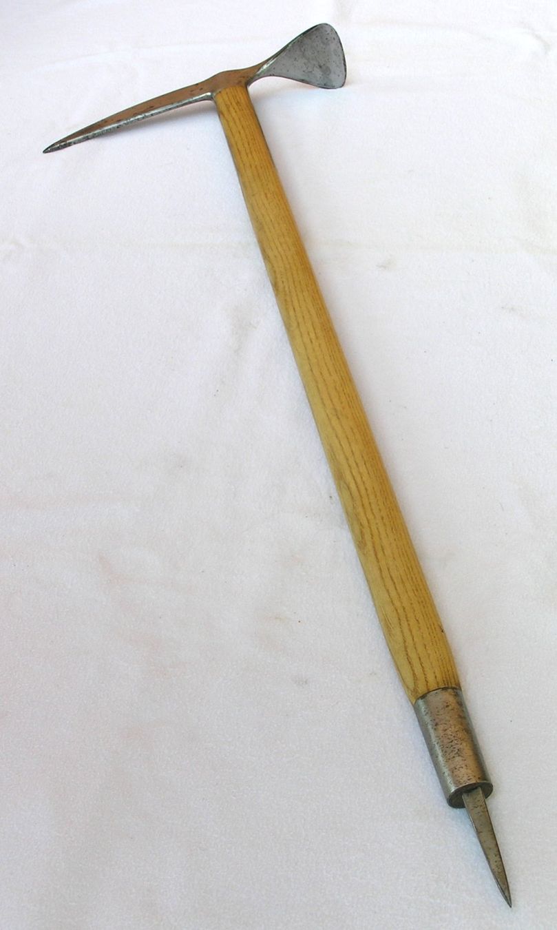 Kletterausrüstungen: ALTER EISPICKEL PIOLET GEBR. ANDENMATTEN SAAS ALMAGELL – Gebraucht aus Grenchen von Antique-hunter 9