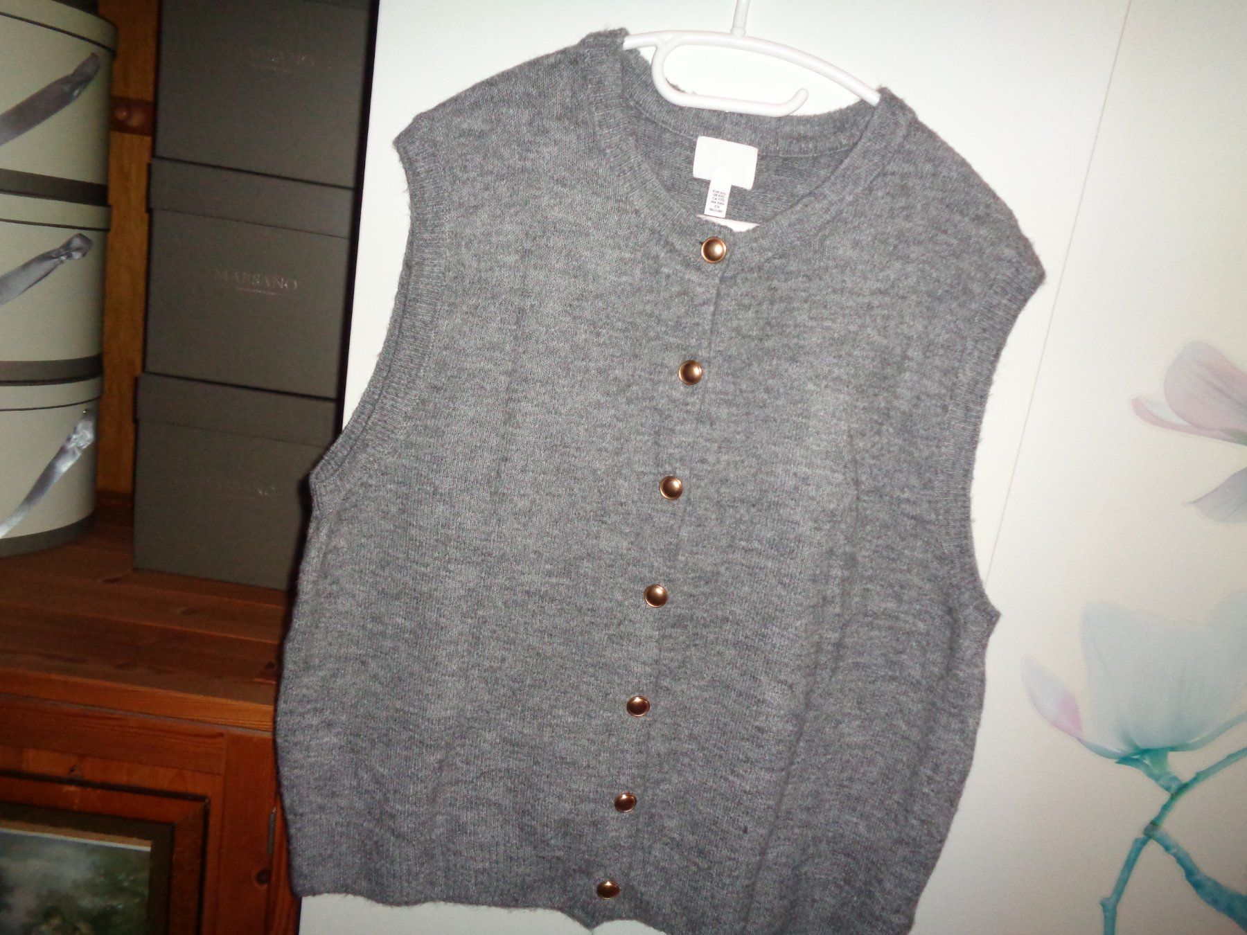 H&M Gilet & Giacche senza maniche: *** Weste *** / mit Wolle / H&M – Usato da Othmarsingen venduto da Leuchtturmlady 2