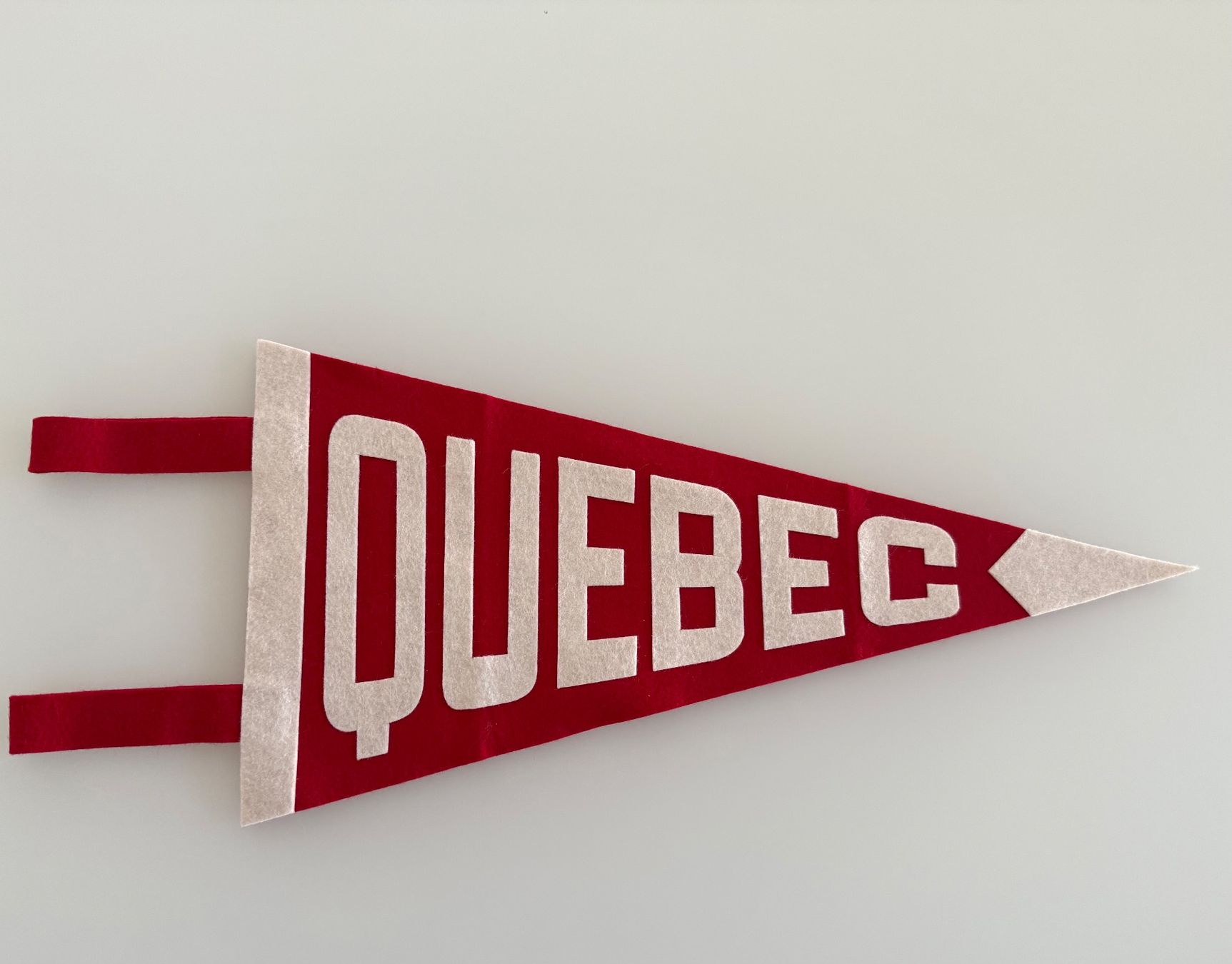 Bandiere: Fanion en feutre Québec – Usato da Denges venduto da peumens