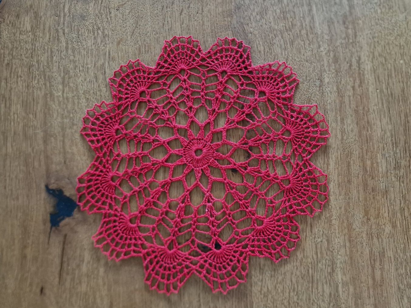 Altra biancheria da tavola: Platzdeckchen, 24 cm, Handarbeit – Usato da Rütihof venduto da tweedy123