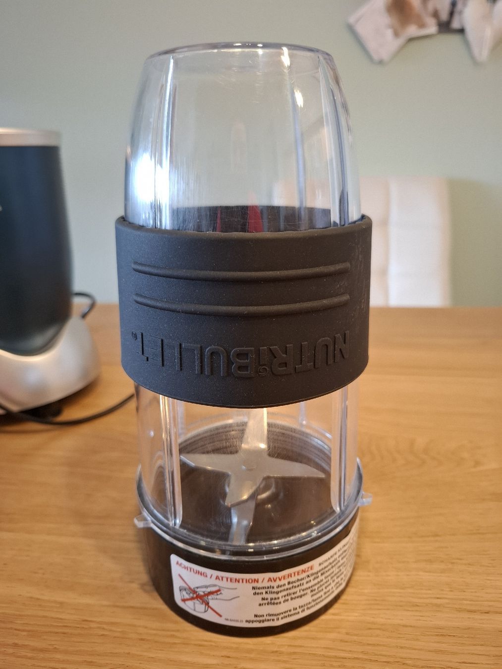 Nutribullet Elettrodomestici da cucina: Nutribullet Standmixer 900 Watt – Usato da Birsfelden venduto da _ramona_luethi_ 1