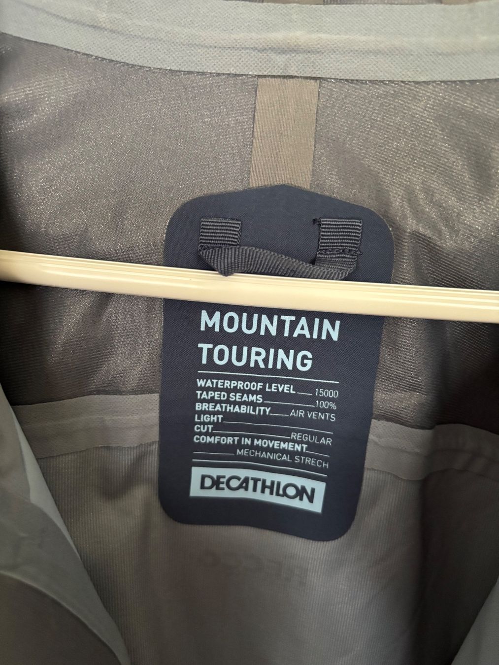 Decathlon Giacche: Veste de membrane imperméable comme neuve – Nuovo (secondo la descrizione) da La Tour-de-Trême venduto da ValGruyere 3