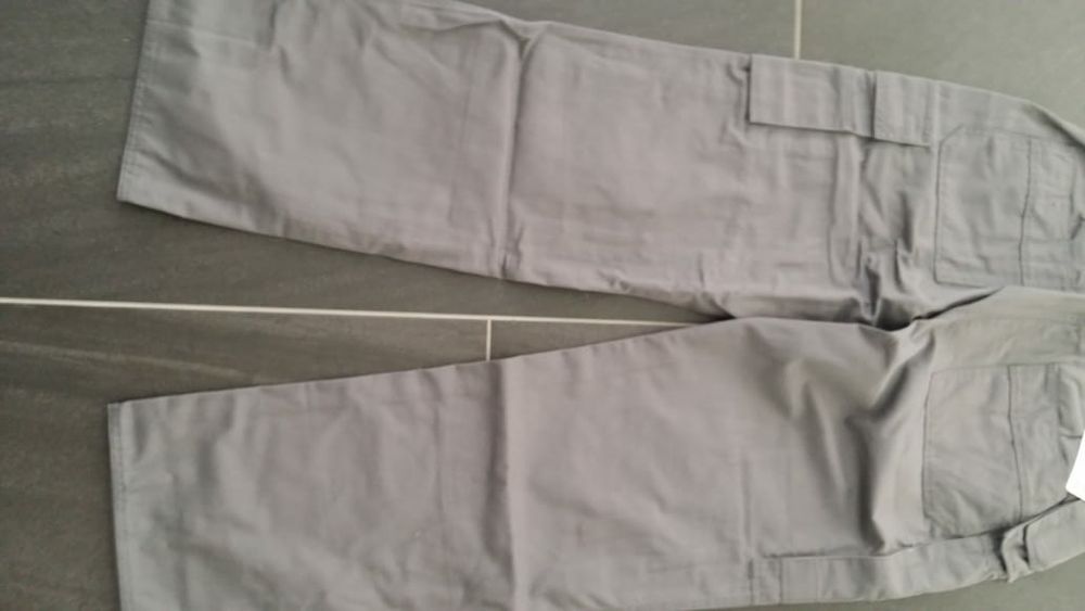 Pantaloni: Arbeitshose Gr 58 Grau (NEU) – Nuovo (secondo la descrizione) da Bischofszell venduto da badza72 9