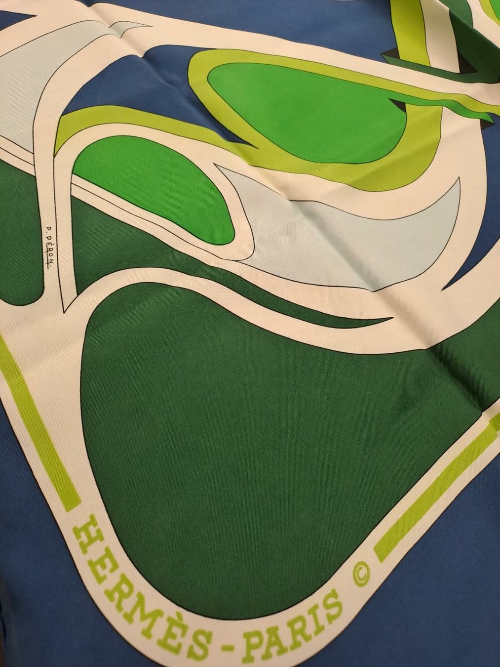 Foulard & Sciarpe: Foulard Hermes – Usato da La Chaux-de-Fonds venduto da Emmaus2300CDF 2