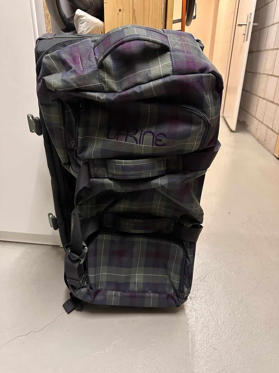 Dakine Valigie: Dakine Koffer gross – Usato da Therwil venduto da Delia92
