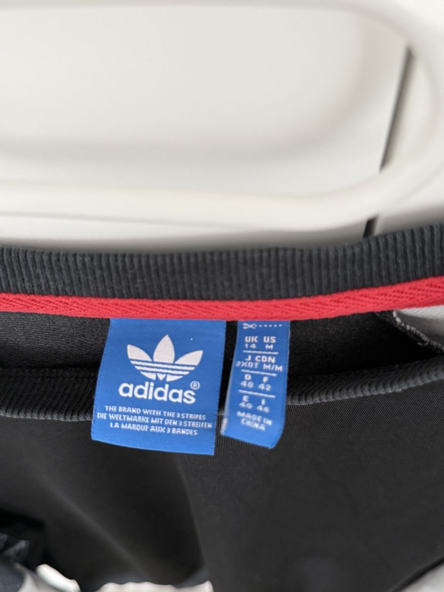 Adidas Maglioni & Felpe: Adidas Pullover mit Schlangenmuster - Grösse M – Nuovo (secondo la descrizione) da Zürich venduto da iva_iva 3