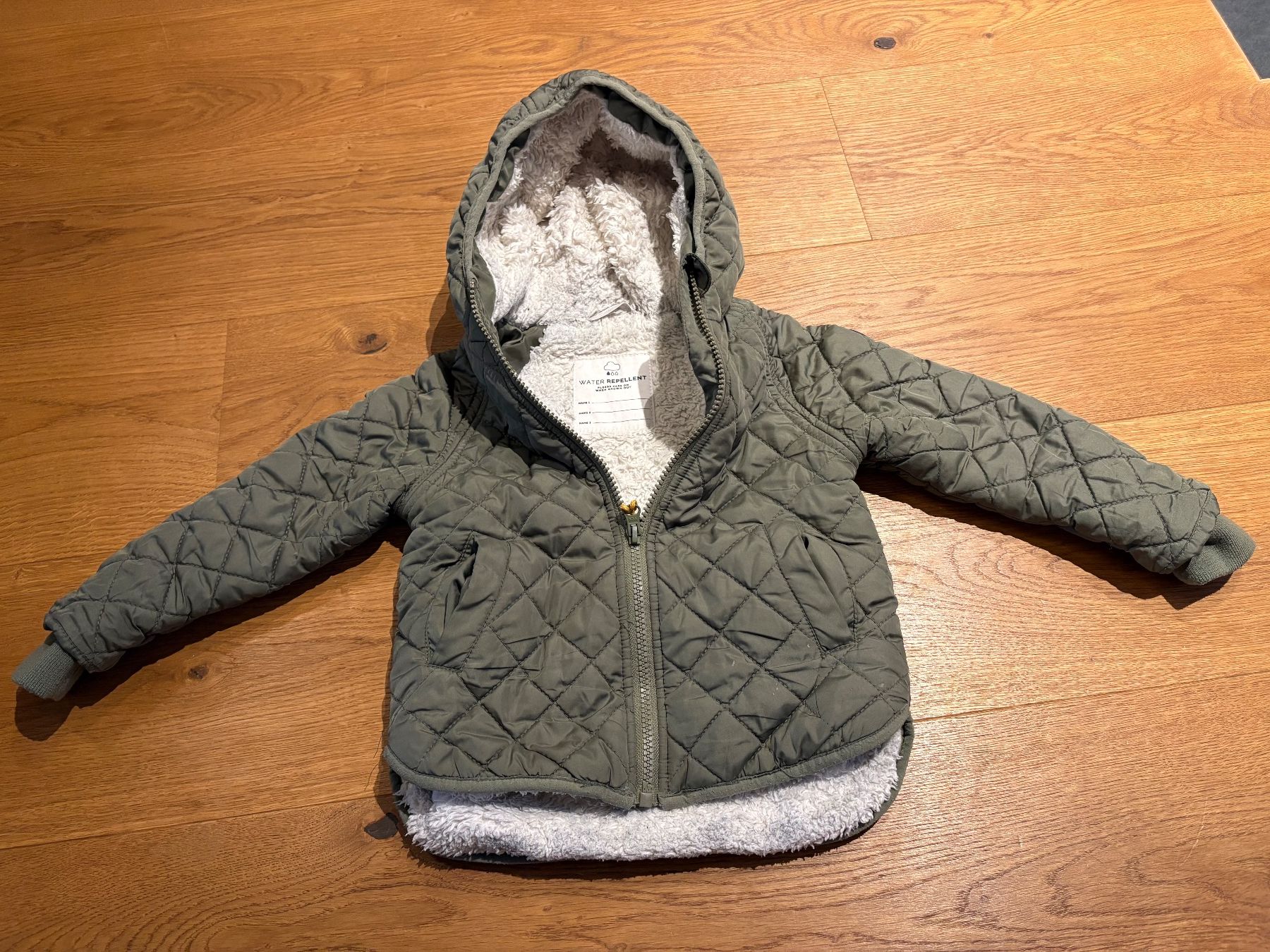 Jacken & Mäntel: Winterjacke Gr. 80 – Gebraucht aus Kriessern von ConsorteCasalinga