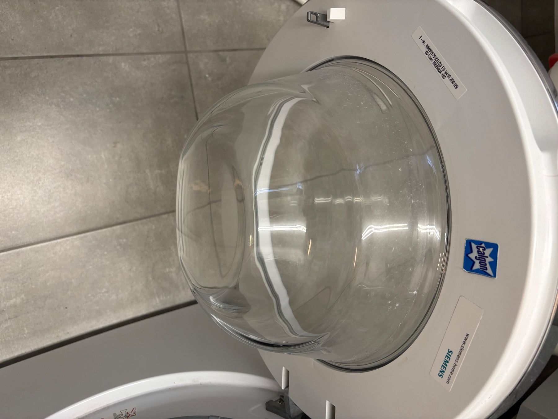 Siemens Lavatrici: Machine à laver Siemens IQ890 – Difettoso da Blonay venduto da Patrice6 4