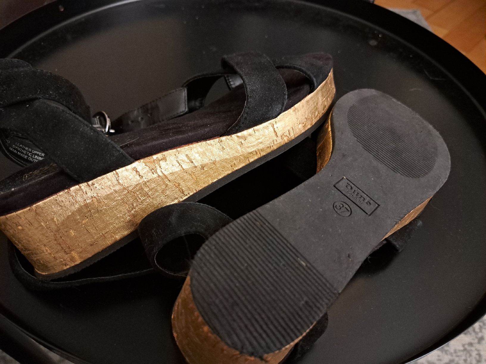 Dune London Scarpe da donna: Sandales noires et dorées Dune t. 37 – Usato da Genève venduto da elo_t28p 1