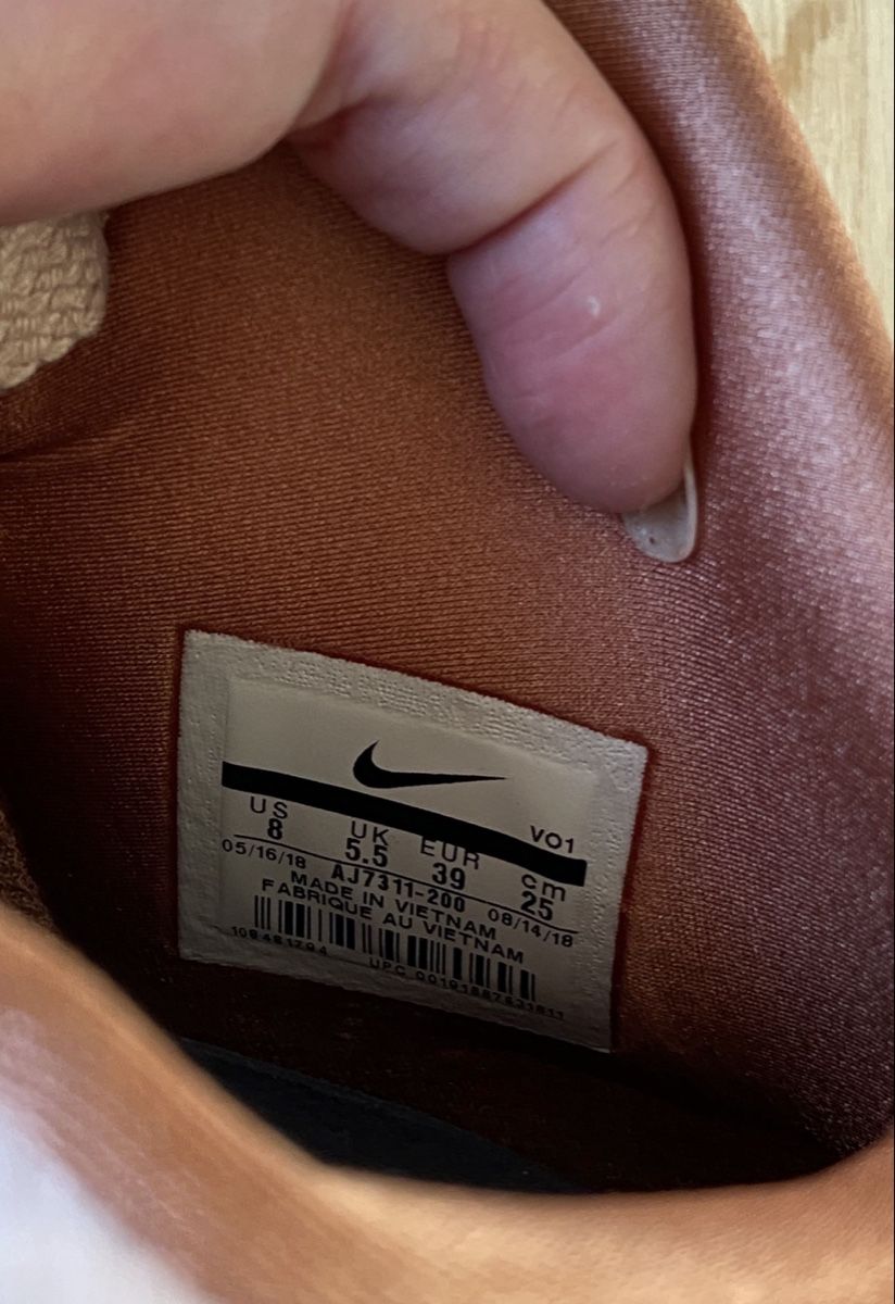 Nike Scarpe da uomo: NIKE AIR FORCE 1 HIGH UTILITY – Usato da Naters venduto da Kerstinv.98 2
