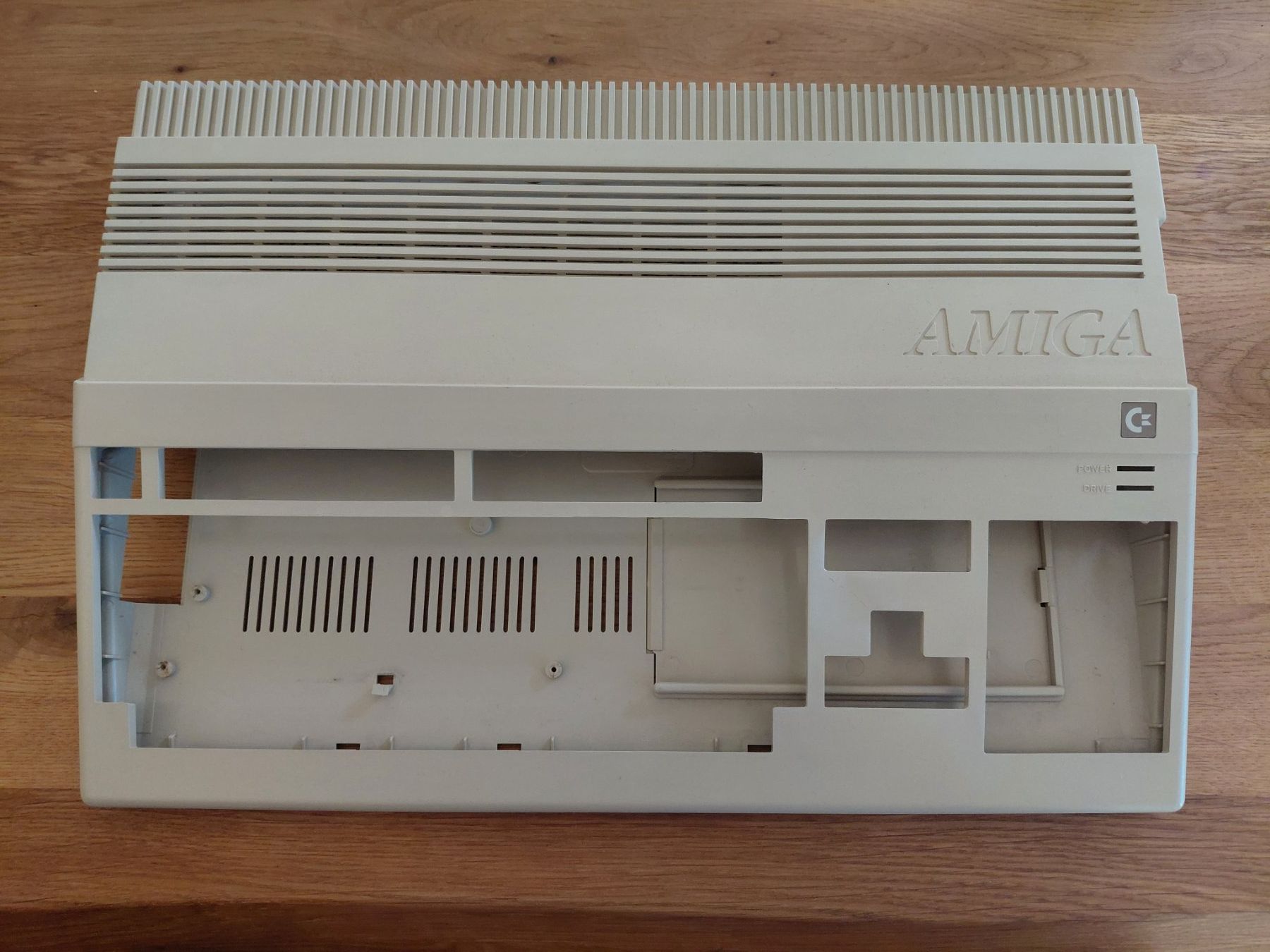Commodore PCs: Amiga 500 Gehäuse – D'occasion à Beringen par Beringen75