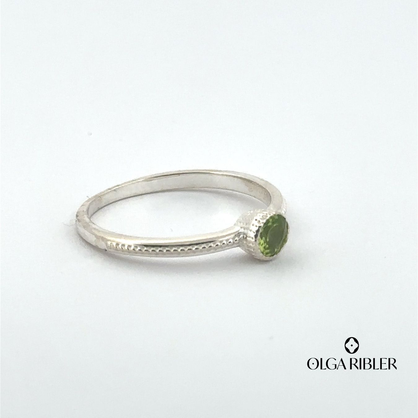 Olga Ribler Ringe: Unikate Silber Ring 925 mit Peridot Grösse 54 – Neu (gemäss Beschreibung) aus Luzern von Schmuckoutlet 1