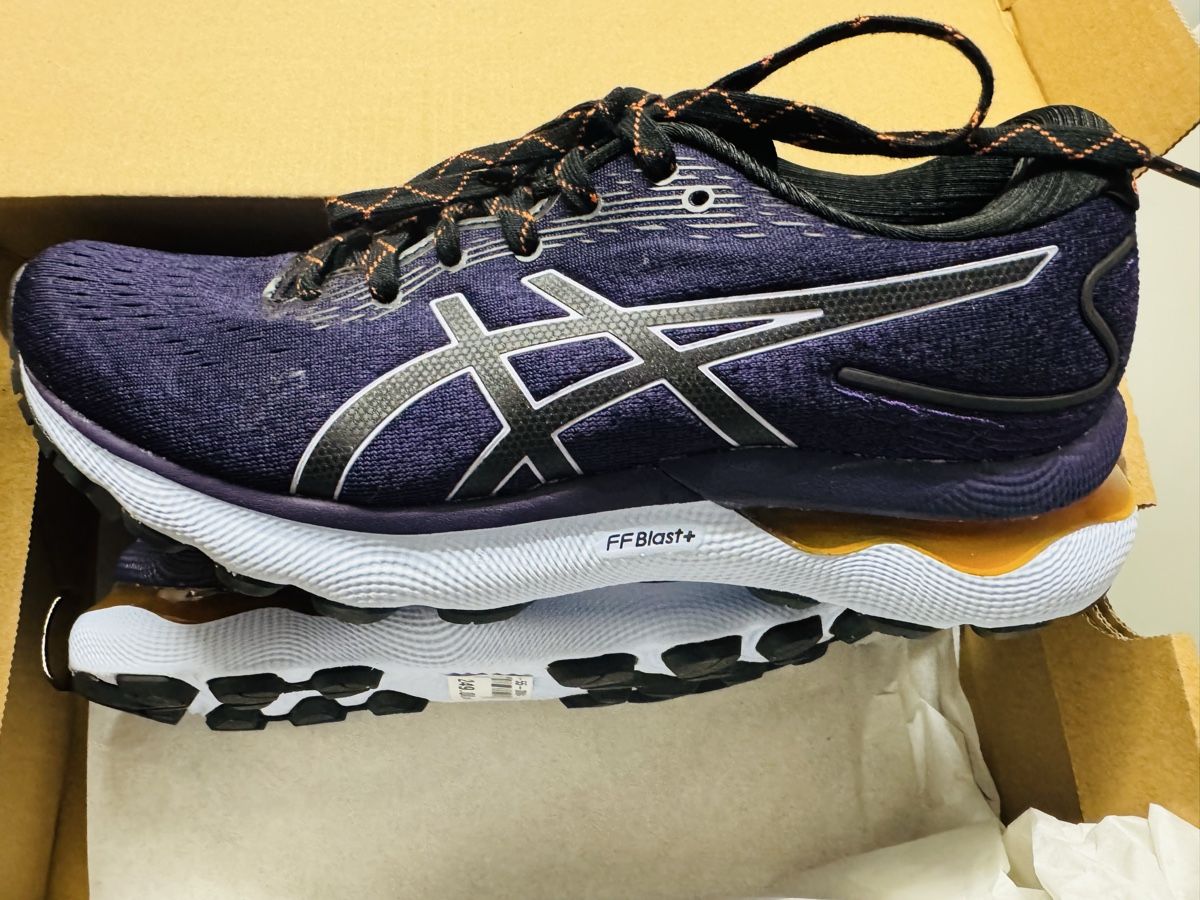 Asics Scarpe da donna: Asics Nimbus 24 TR  pointure 37 – Nuovo e nell'imballaggio originale da Brügg BE venduto da Goob 1