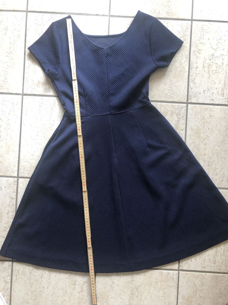 Banana Republic Vestiti: Kleid - Banana Republic – Nuovo (secondo la descrizione) da Chêne-Bourg venduto da sienna8245 3