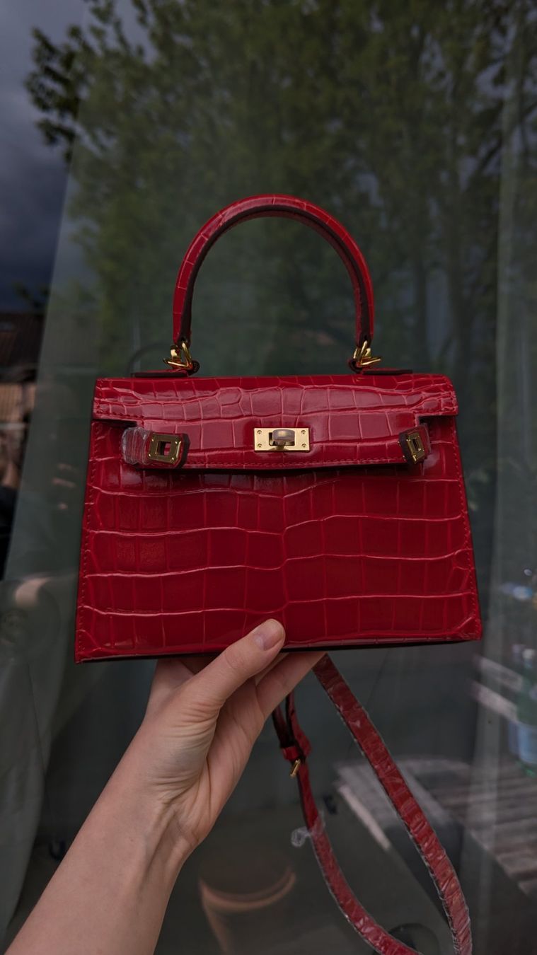 Borse da donna: Wunderschöne Tasche Crocomuster in Kelly Optik – Nuovo (secondo la descrizione) da Zürich venduto da oschance