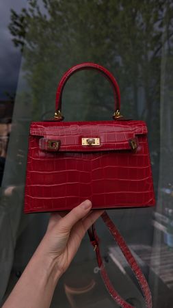 Wunderschöne Tasche Crocomuster in Kelly Optik