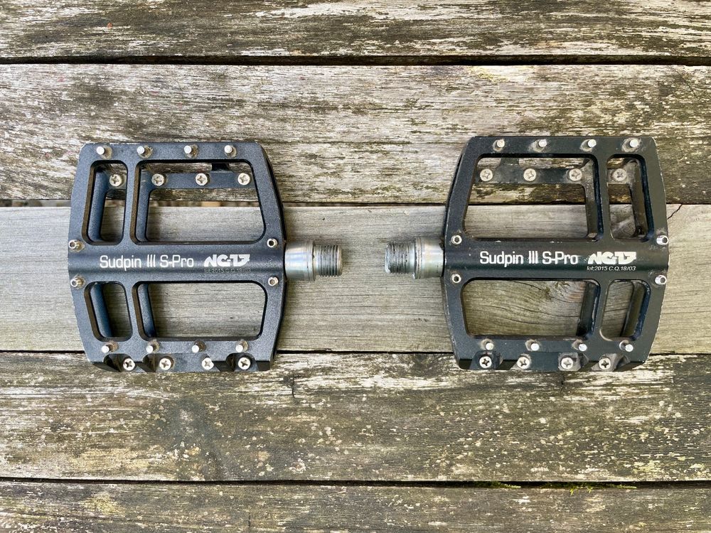 Pédales Plateforme Vélo NC-17 Sudpin IV S-Pro CNC Alu - Couleur Or - Réf 7061