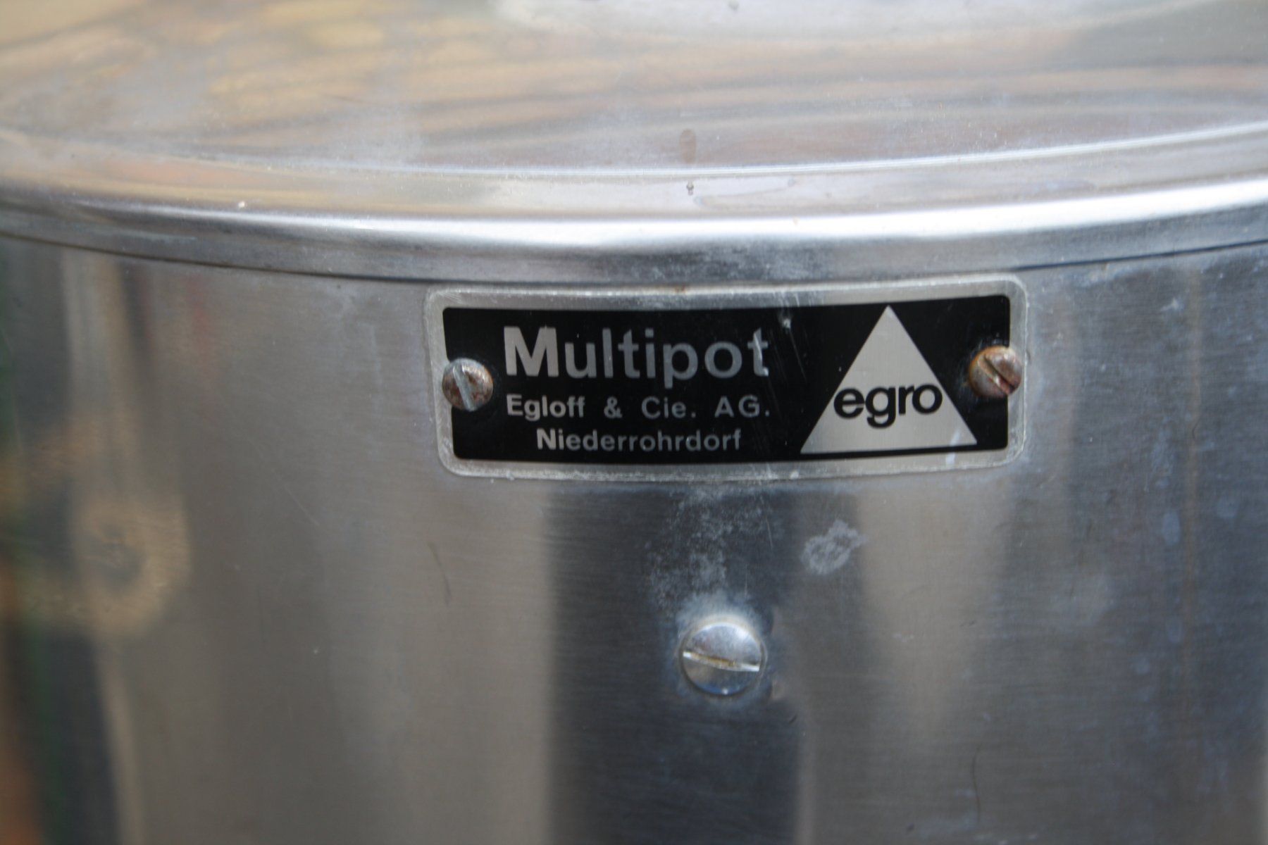 Contenitori & Simili: ISOLIERBEHÄLTER MIT HAHNEN 12 LITER MULTIPOT EGRO – Usato da Wauwil venduto da Pneuedy 1
