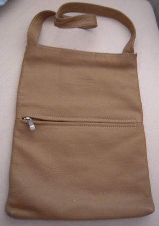 Schultertasche