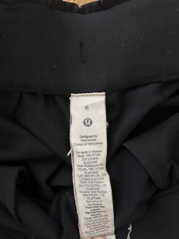 Pantaloni: Lululemon Hose Grösse 6 – Usato da Muri AG venduto da car_k6rd 2