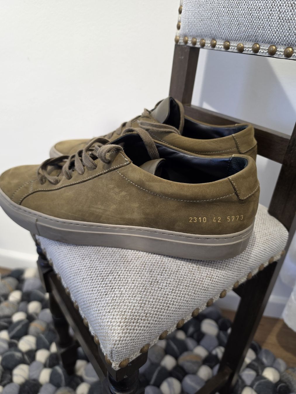Scarpe da uomo: Sneaker Common Projects Wildleder oliv Grösse 42  – Usato da Adligenswil venduto da FriedasWelt 2