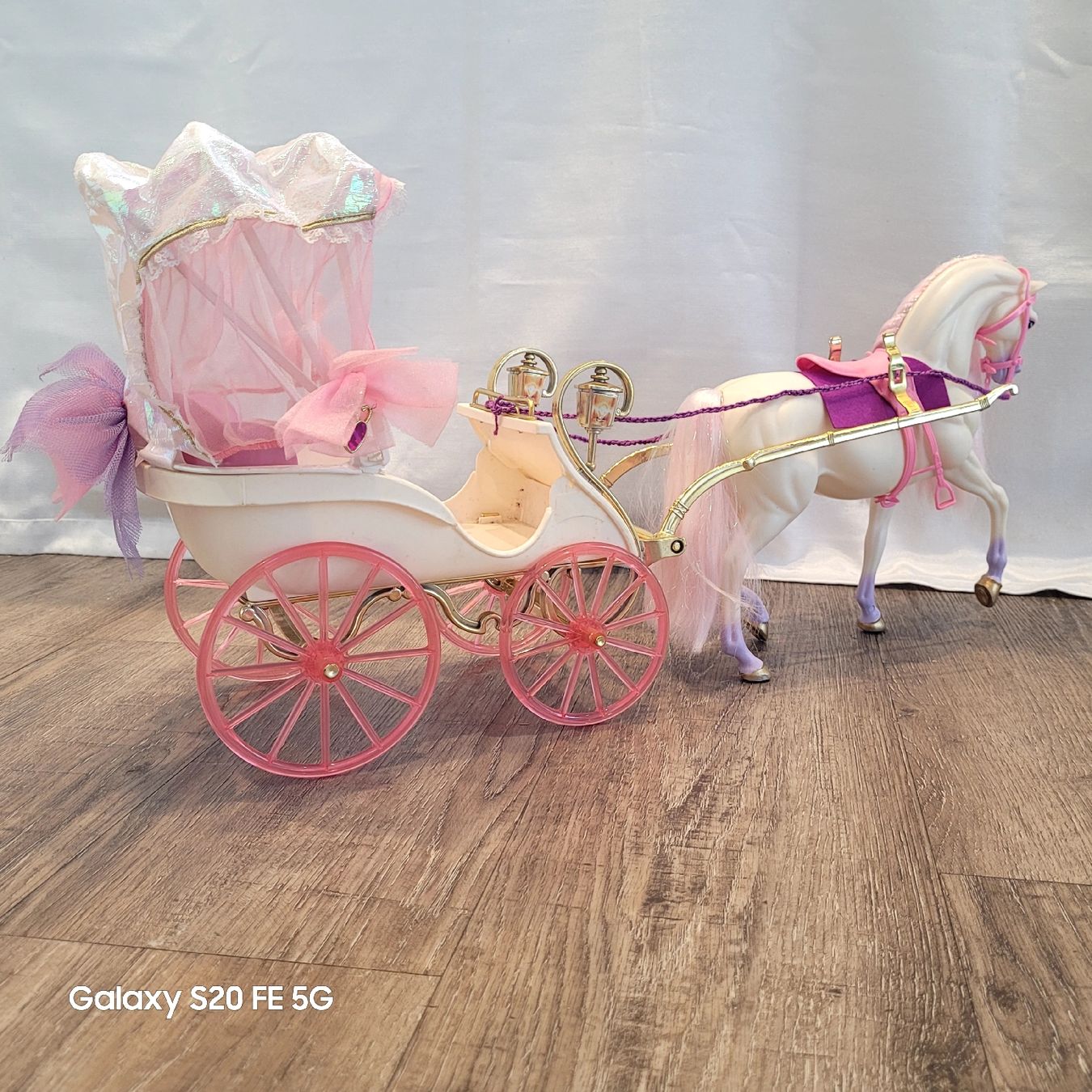 Giocattoli: Barbie Pferd Zauberherzchen mit Kutsche – Usato da Niederbuchsiten venduto da klengyel 7