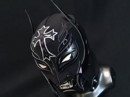 Masque de lutte noir avec croix neuve taille unique