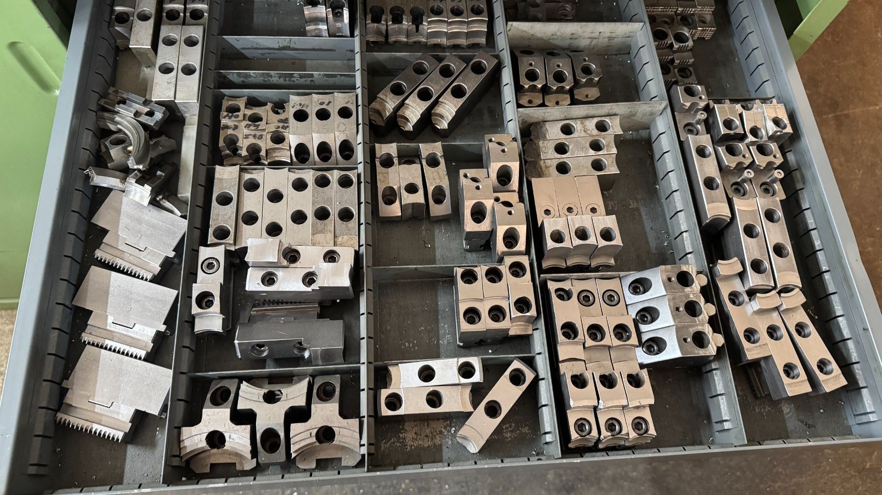 Emco Tutte le macchine: CNC Drehmaschine EMCOTURN 342 Simodrive – Usato da Magden venduto da Fmtech 8