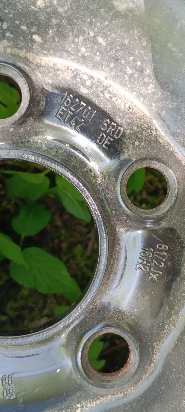Pneus & Kompletträder: Roue de secours 16" vw ,  skoda, seat, audi ... – Gebraucht aus St-Imier von Sea_gj6q 4