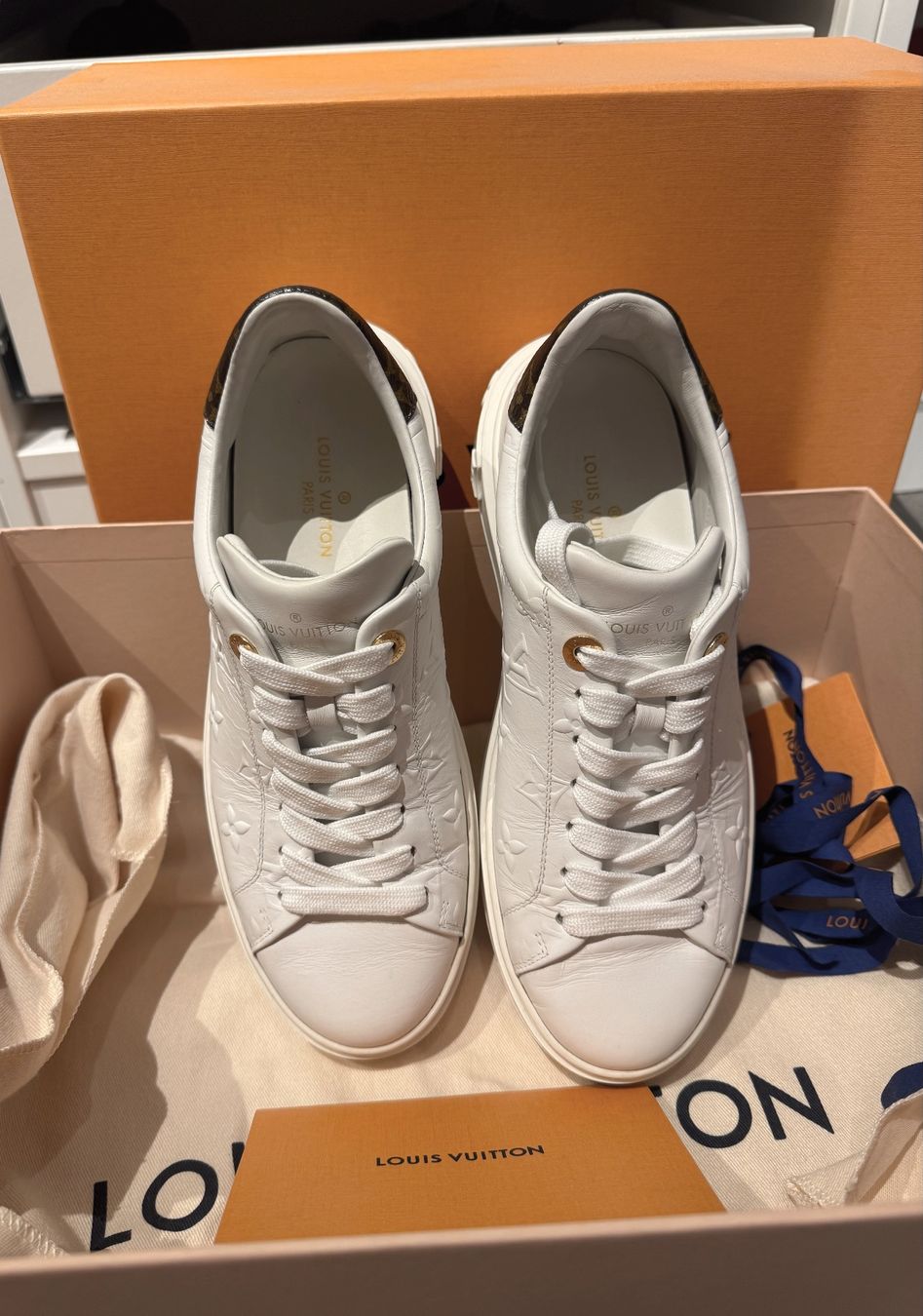 Louis Vuitton Scarpe da donna: Original Louis Vuitton Time Out Sneaker – Usato da Herisau venduto da mar_f5bc 2
