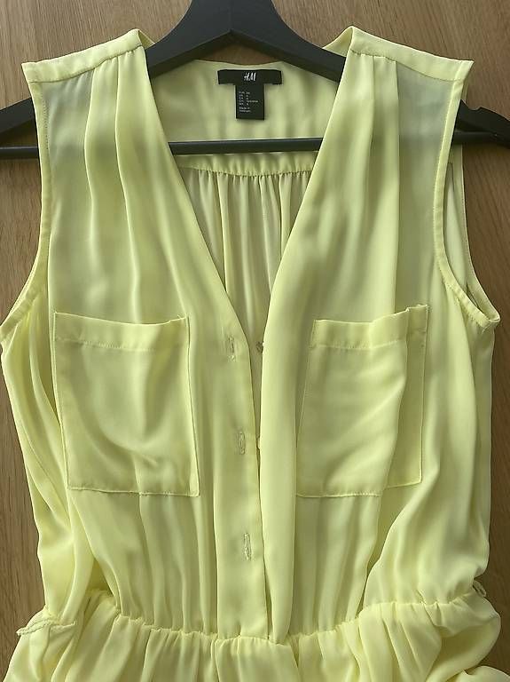 Vestiti: H&M Kleid – Usato da Emmenbrücke venduto da sim_gt9g 1