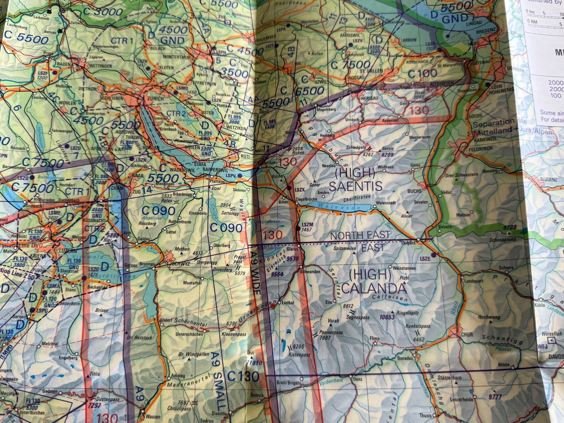 Bücher: Swiss MIL Pilots Chart - Schweizer Luftwaffe – Gebraucht aus Brütten von Hst1 7