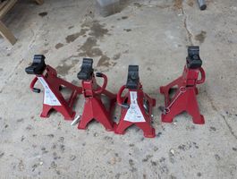 4x Kraftwerk Unterstellböcke (3 Tonnen)